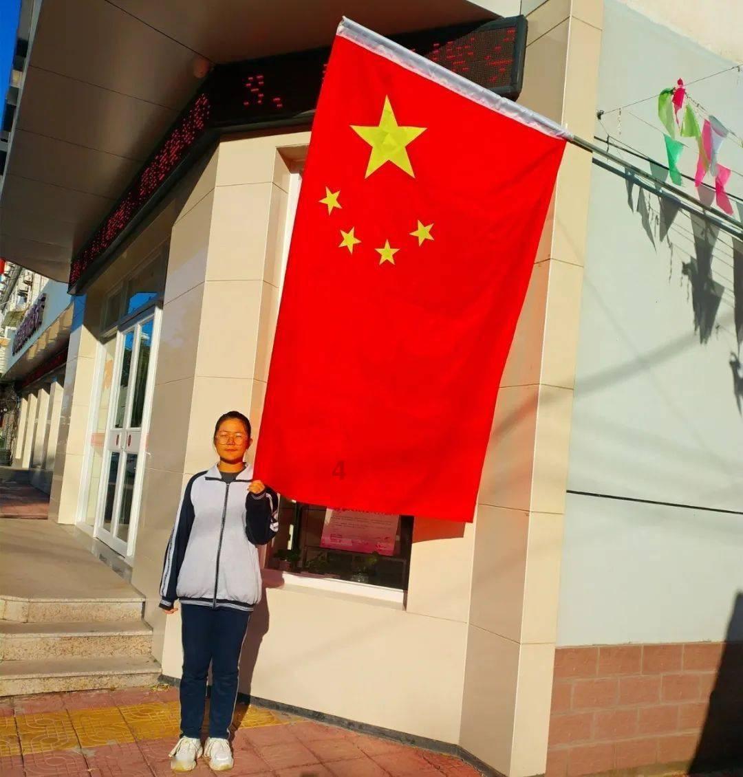 张红甫教你做家常鲜美,口感诱人——炒虾子的制作技巧与口感提升